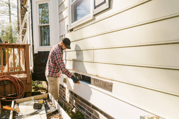 Top rated local Storm Damage Siding Repair specialists in Clinton, IN